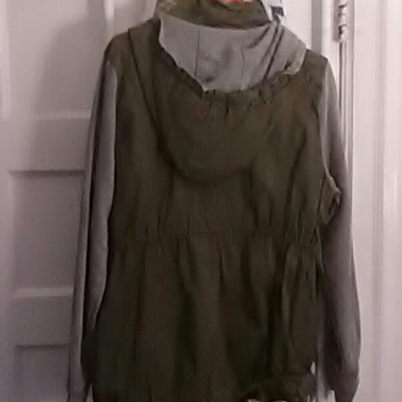 Jacket - Picture 2 of 2